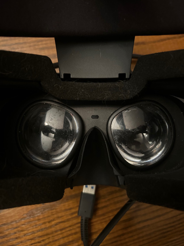 Oculus Rift S in Other in Ottawa - Image 3
