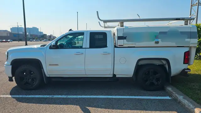 GMC Sierra 1500 Élevation 2019 V8 5.3L 4x4 – 89,000km – Spacekap63008303148929124