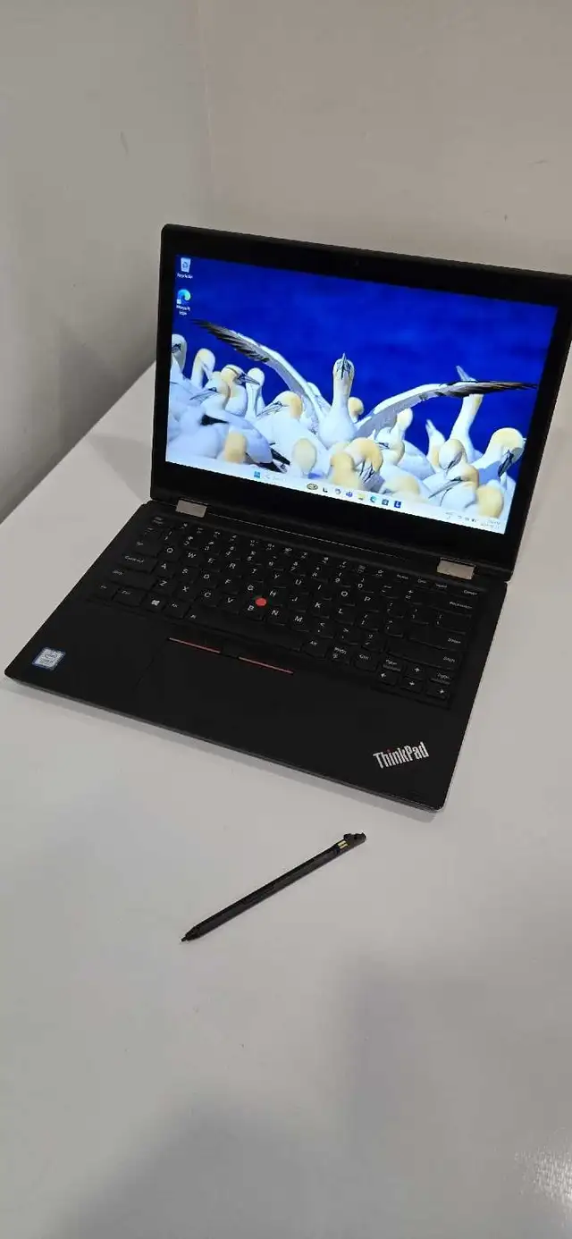 Lenovo ThinkPad L380 Yoga Touchscreen Laptop Notebook - Inte in Laptops in Laval / North Shore - Image 2