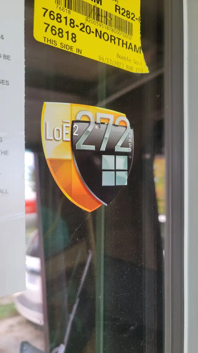 Fibreglass Windows, Fixed Pane Tempered Glass in Windows, Doors & Trim in Oakville / Halton Region - Image 5