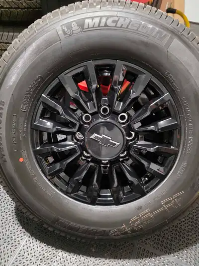 Price is firm 18 inch Brand new Chevy Silverado 2500 / 3500 HD Wheels - OEM LT 275 70 R18 Michelin L...