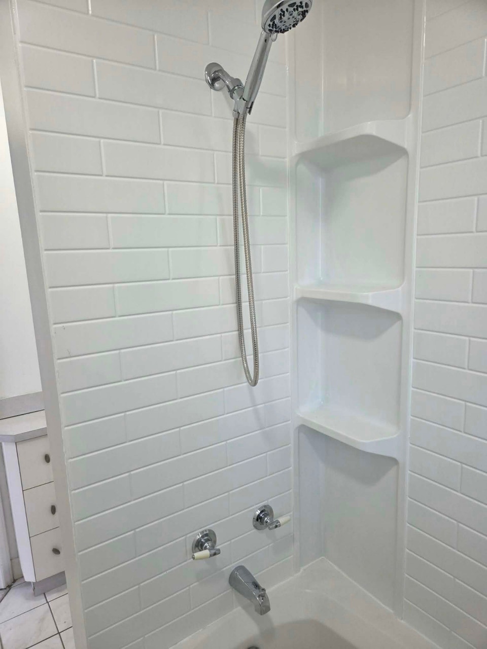 3 1/2 au centre-ville Beau logement 3