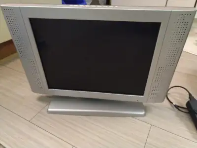 20" old-school flat panel TV, View more