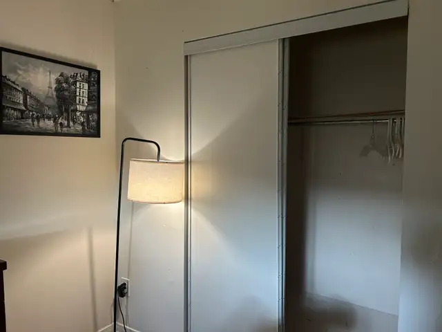 room for rent 532565737289830402