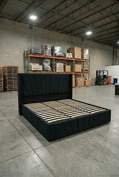 Closing Down Sale !! Lift Up Storage Bedframe - King/Queen, View more