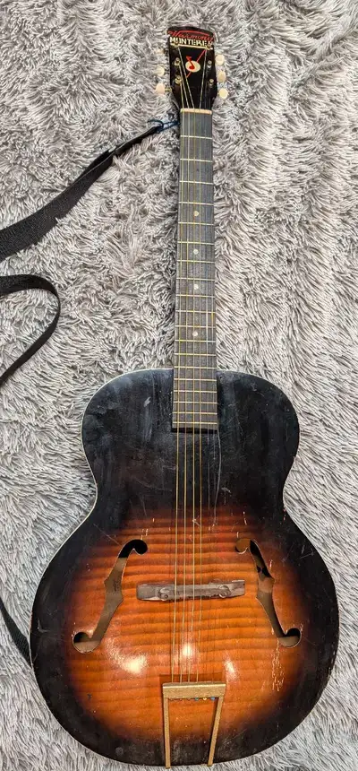 Antique 1957 USA Harmony Monterey H950 Sunburst, View more