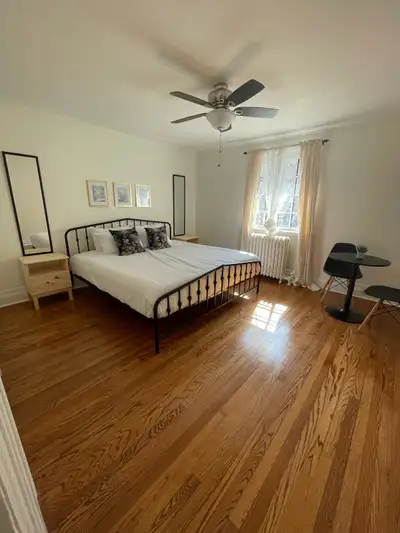 CENTRETOWN - Furnished room for rent in a 4-bedroom/ 2 full bath apartment. Available for 3-6 months...