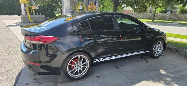 2018 Hyundai Elantra SE