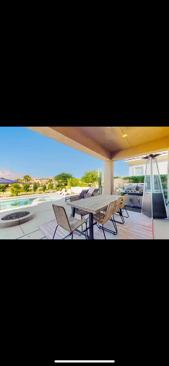 Palm Springs Vacayion Rental  in California in Canada - Image 4