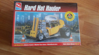 New Sealed AMT Hard Hat Hauler Show Rod Kit in 1/20 Scale