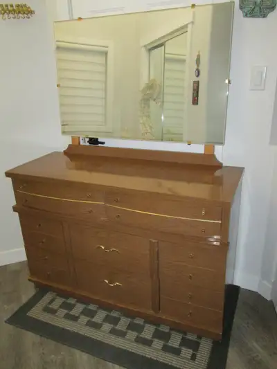 DRESSER+MIRROR_VINTAGE_SOLID WOOD, View more