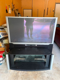 Hitachi Wide Screen 58” TV CRT : Ideal for Video Games and Stand