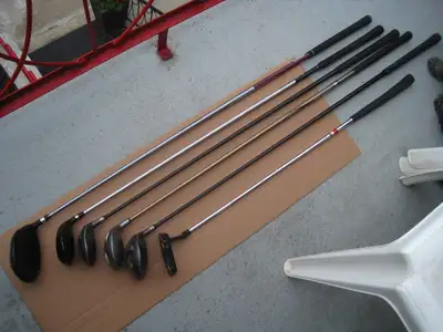 Various Golf Clubs / Divers Batons de Golf - ☎️ 514-367-5659 .... Ville LaSalle, h8p2r7 (Montreal) ....