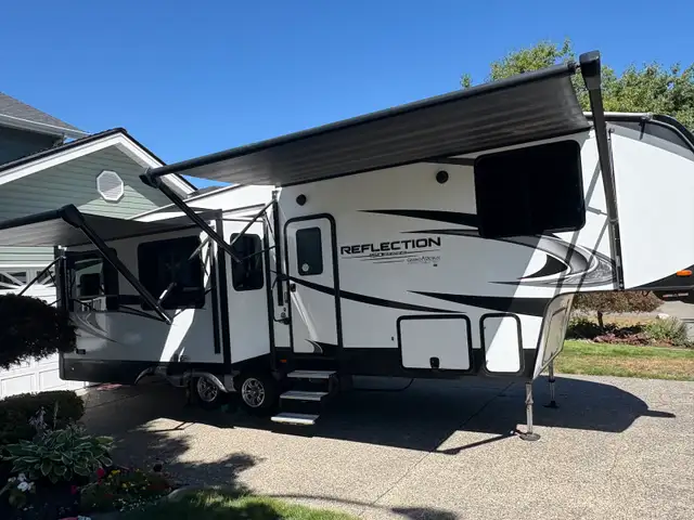 2021 Grand Design Fifth wheel 295RL in Travel Trailers & Campers in Delta/Surrey/Langley - Image 9