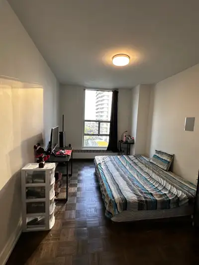 Private Bedroom for Rent - can be short term rental too!!