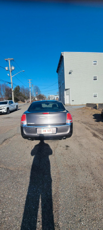 Chrysler 300 for sale in Cars & Trucks in Saint John - Image 4