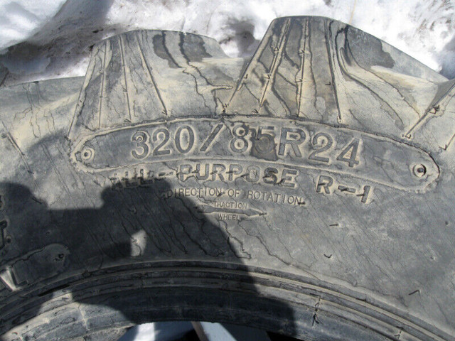 Used Tractor Tires And Used John Deere, Ford, Flexi-Coil  Rims in Farming Equipment in Prince Albert - Image 2