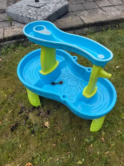 Step2 Rain Showers Splash Pond Water Table, View more