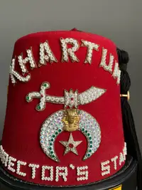 Khartum Director’s Staff Shriners Fez hat, case and pins