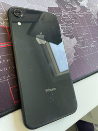 iPhone XR - well kept with screen protector and case