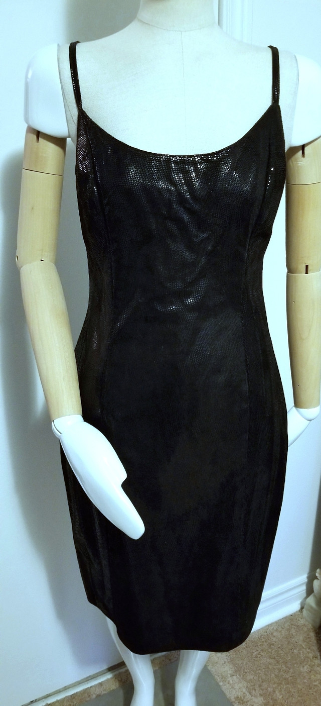 Leather Dress & Jacket Danier Black Textured Never Worn Size S in Women's - Dresses & Skirts in St. Catharines - Image 2
