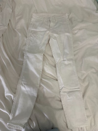 H&M white skinny jeans