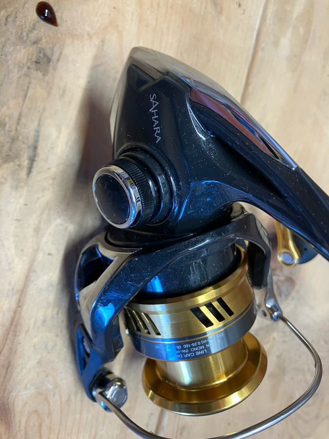 Shimano Sahara 2500 - $110  in Fishing, Camping & Outdoors in Cambridge - Image 3