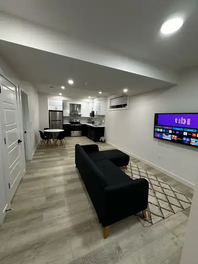 2 Bedroom Basement in SW Calgary - July Only