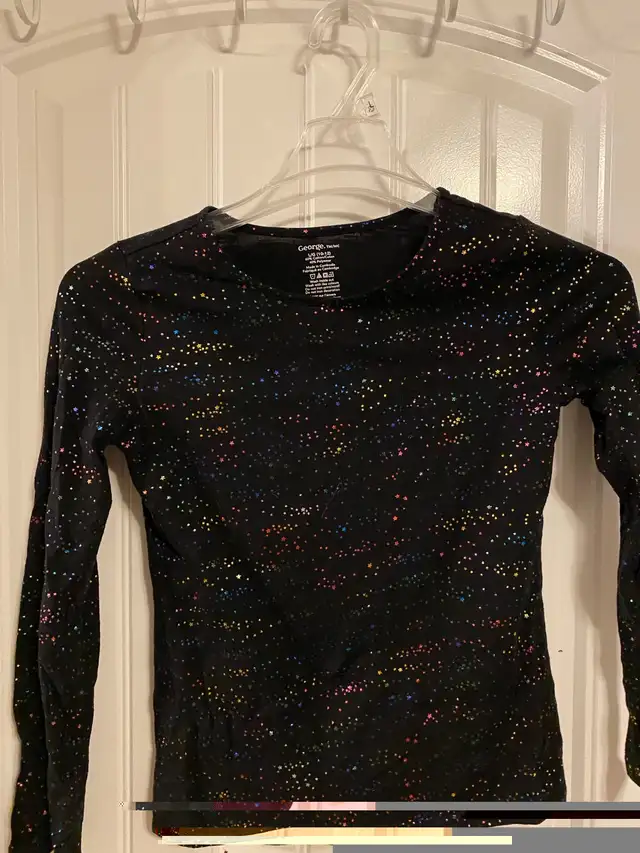Girls size 10/12 tops/dresses  in Kids & Youth in Edmonton - Image 9