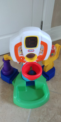 'Little Tykes' Ball Game toy
