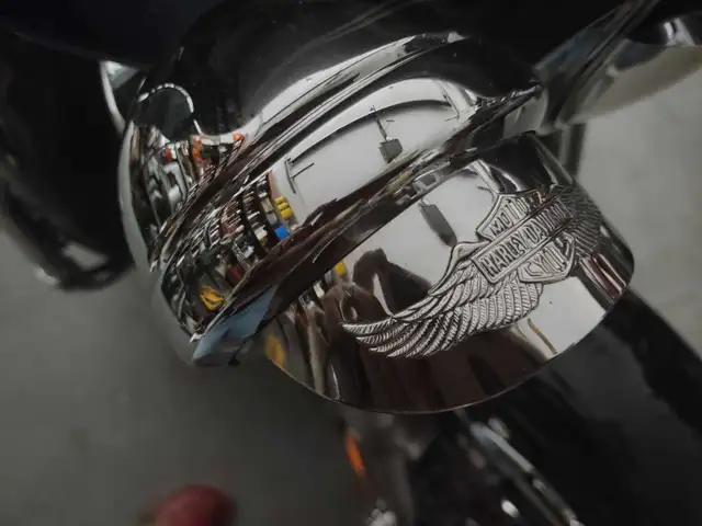 Harley davidson tri-glide 2016 in Touring in Gatineau - Image 5