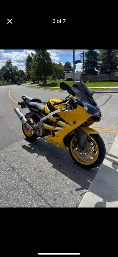 Kawasaki ZX6R A true classic beast in Pristine condition. Easily goes 260! Never been dropped. Never...