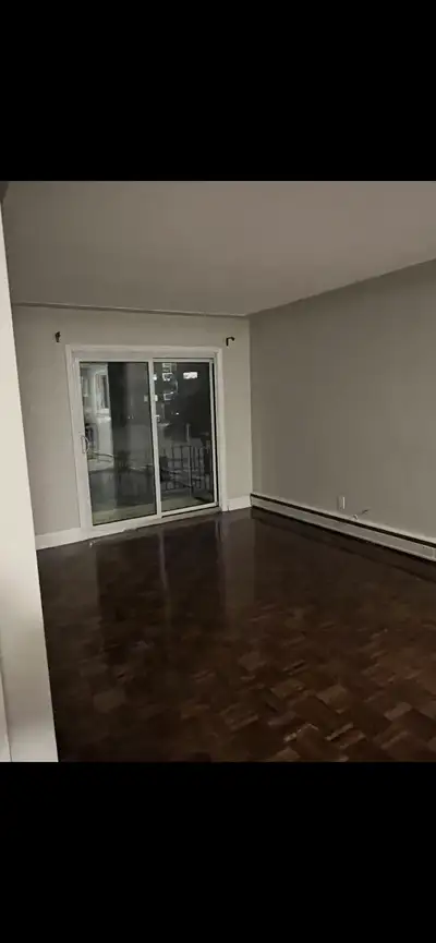 1 bedroom for rent 416-871-7958