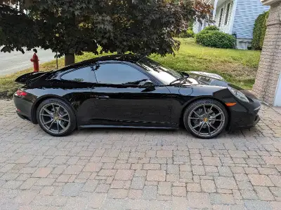 2018 Porsche 911 Carrera 4 Manuelle