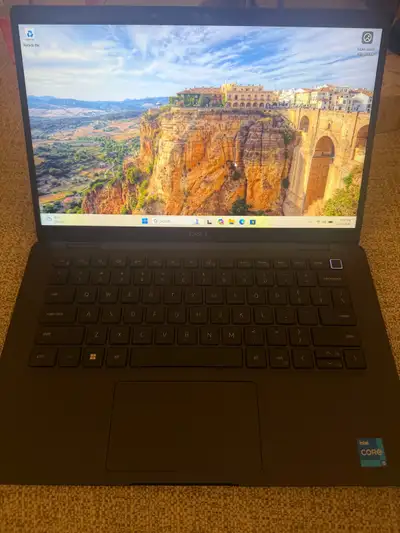 Dell Latitude 7330 13.3" Touchscreen - i5-1235U, 16GB RAM, 256GB, View more