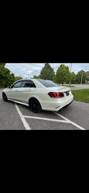 2015 Mercedes-Benz E-Class  Fully loaded/AMG package/carbon fibre upgrades