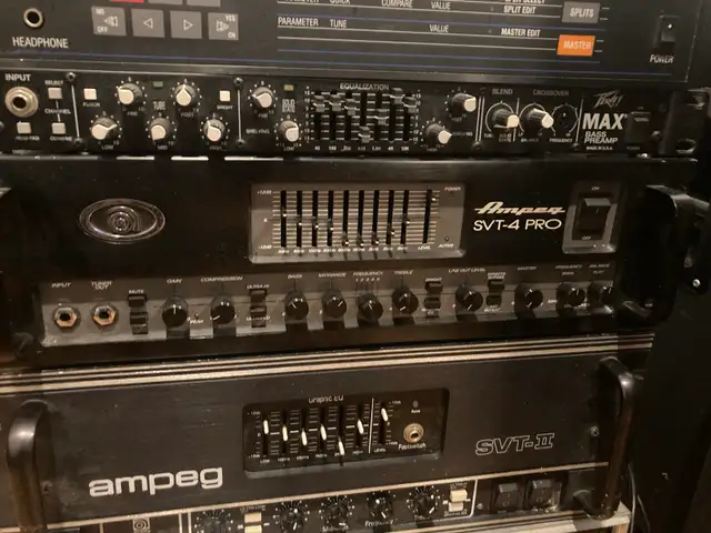 Ampeg SVT-4pro bass amp in Amps & Pedals in City of Toronto - Image 2