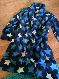 New toddler bathrobe size 4T/5T