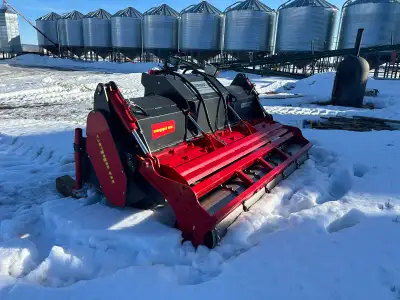 Seppi Multi forest 250. 2.5 meters wide. Done 7 acres since new hammers were installed, we used with...