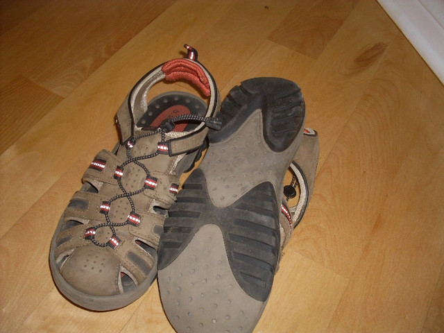 sandale pointure 9 homme EUR 43 dans Chaussures pour hommes  à Longueuil/Rive Sud