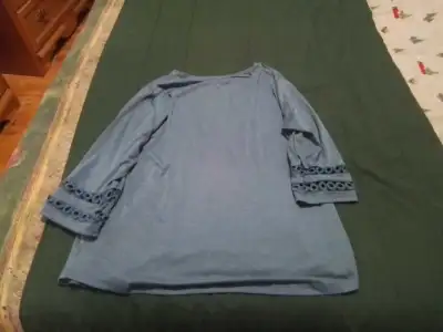 gilet manche 3/4 bleu pour dame neuf grandeur 2x, View more
