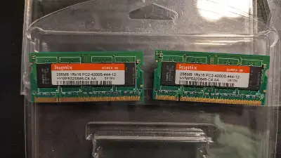 Hynix 256MB PC2-4200 DDR2-533MHz non-ECC CL4 memory module, View more