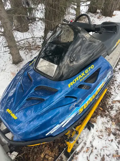 1998 summit x, 670. With reverse. Runs great lots of power. Was told top end was done just before I...