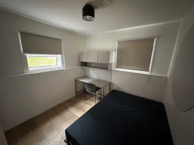 A private bedroom is available in Unit 104, Building 18, Browns Court, just a 5-minute walk from UPE...