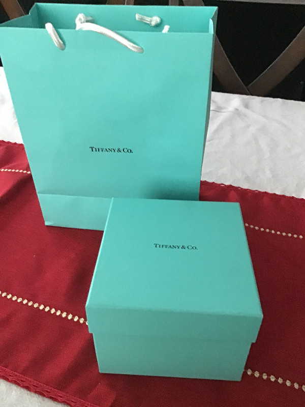 Tiffany’s Bracelet ,new in box in Jewellery & Watches in Vernon - Image 4