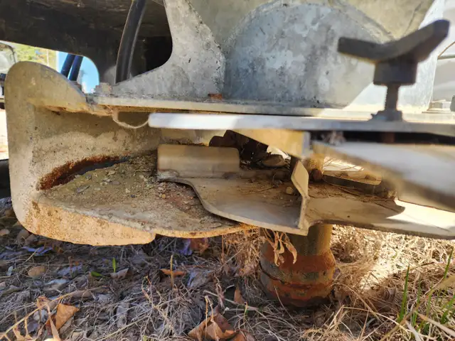 HLA Scatter Shot Sander in Other in Red Deer - Image 6