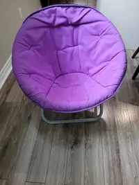 Fold up chair 