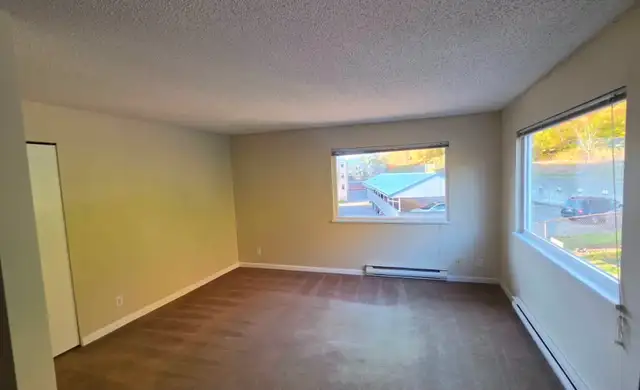 2 bed, 1 bath, apartment for rent, Campbell River in Long Term Rentals in Campbell River - Image 7