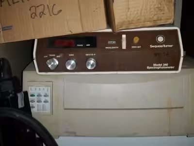 Sequoia-Turner Model 340 Spectrophotometer tons of lab equipment contact 4list laboratory equipment...