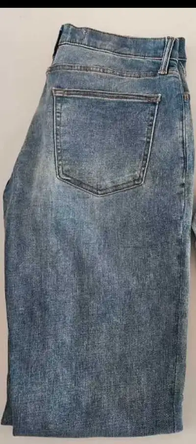 Jeans Old Navy! Comme neuf!, View more